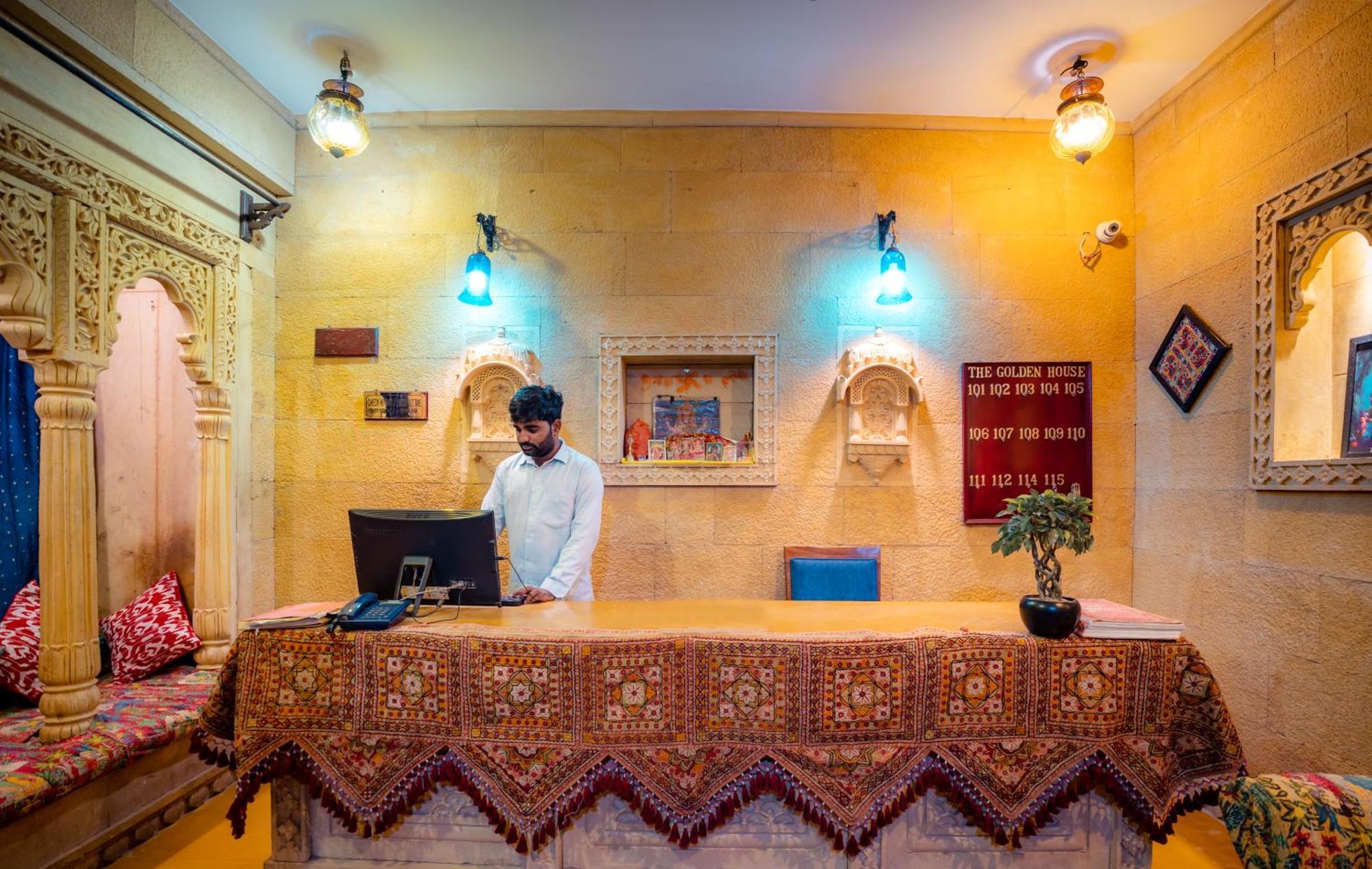 Hotel The Golden House Jaisalmer Buitenkant foto